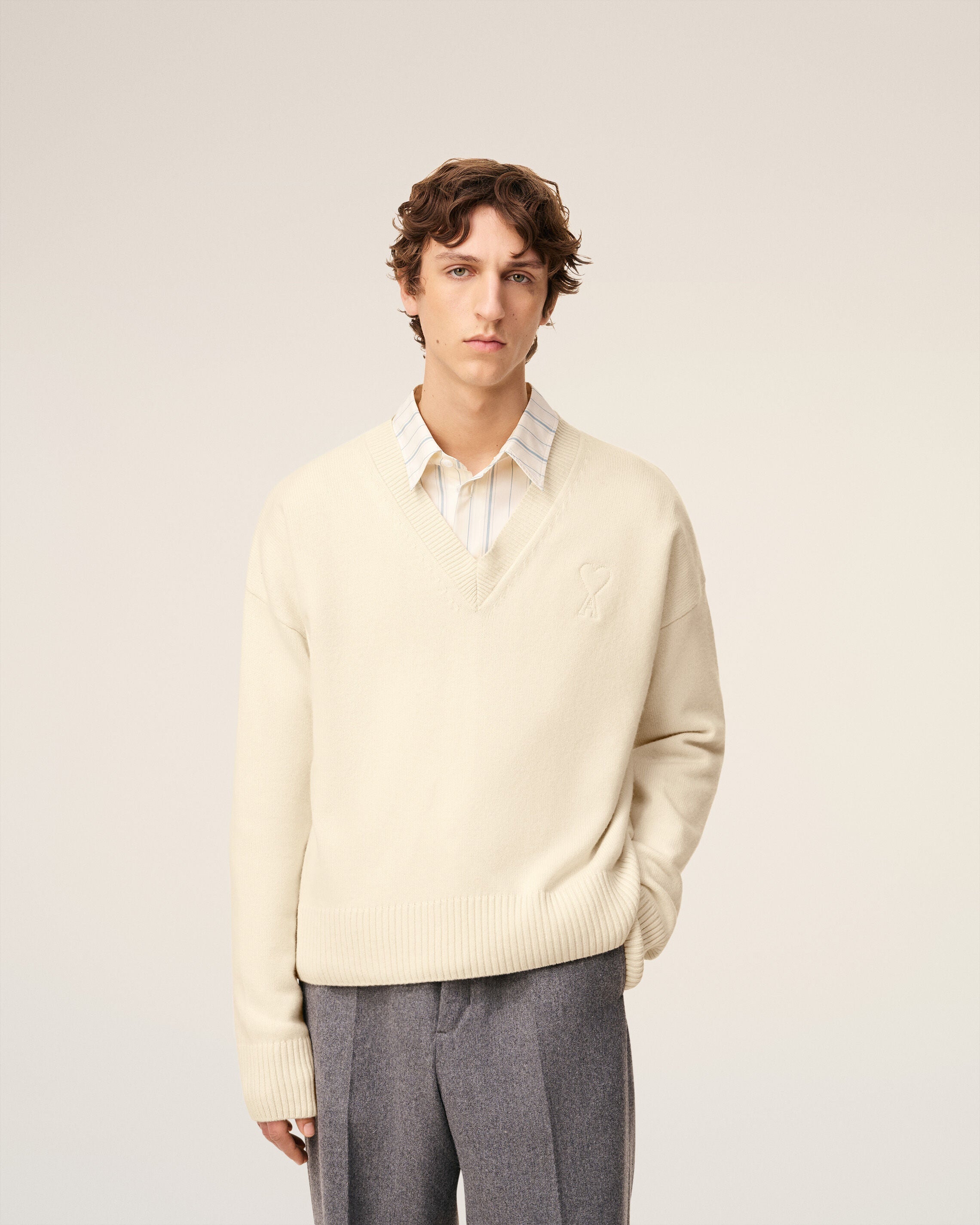 Pull Blanc Col V Ami De Coeur En Laine