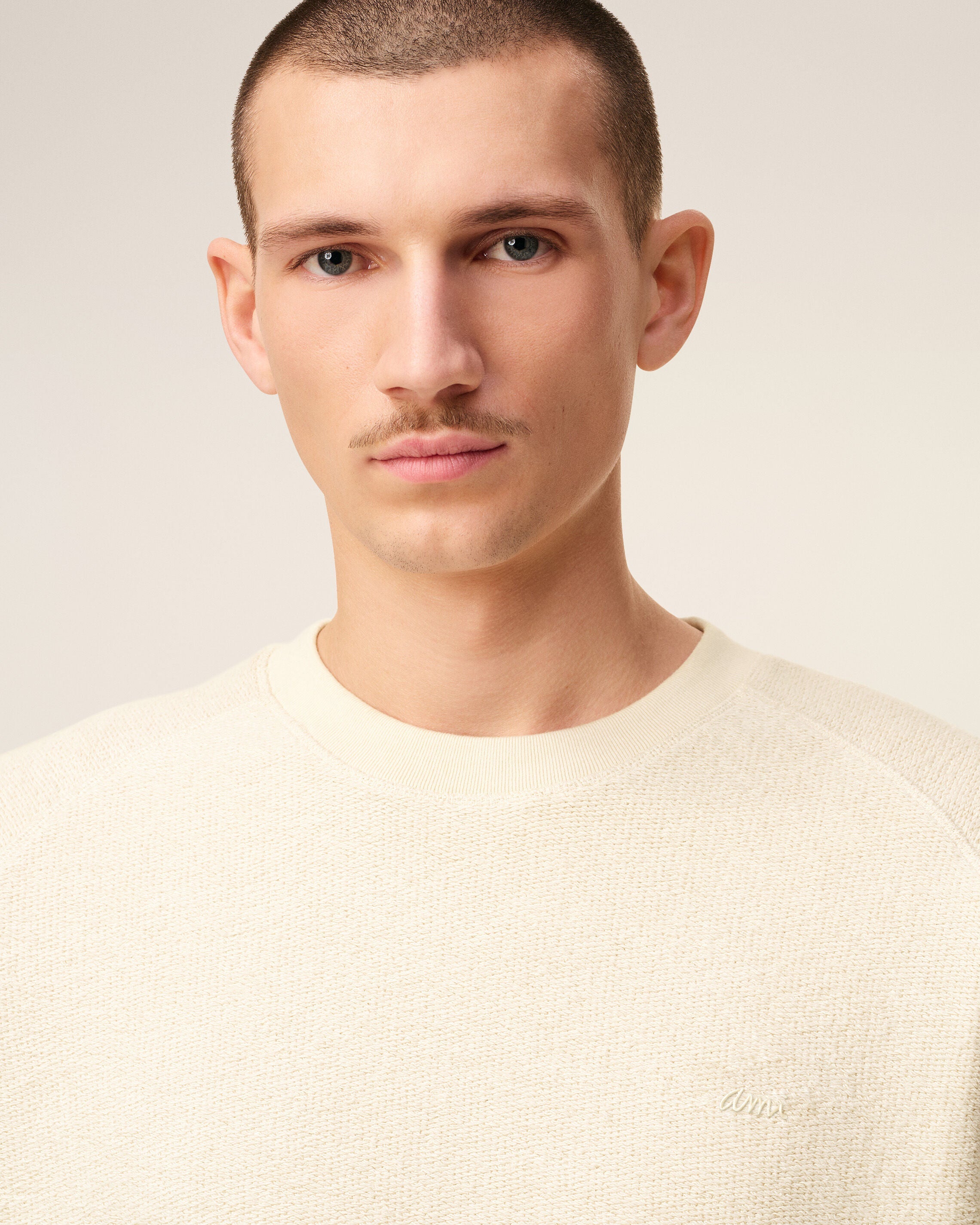 Sweatshirt Blanc Col Rond Manches Raglan En Coton