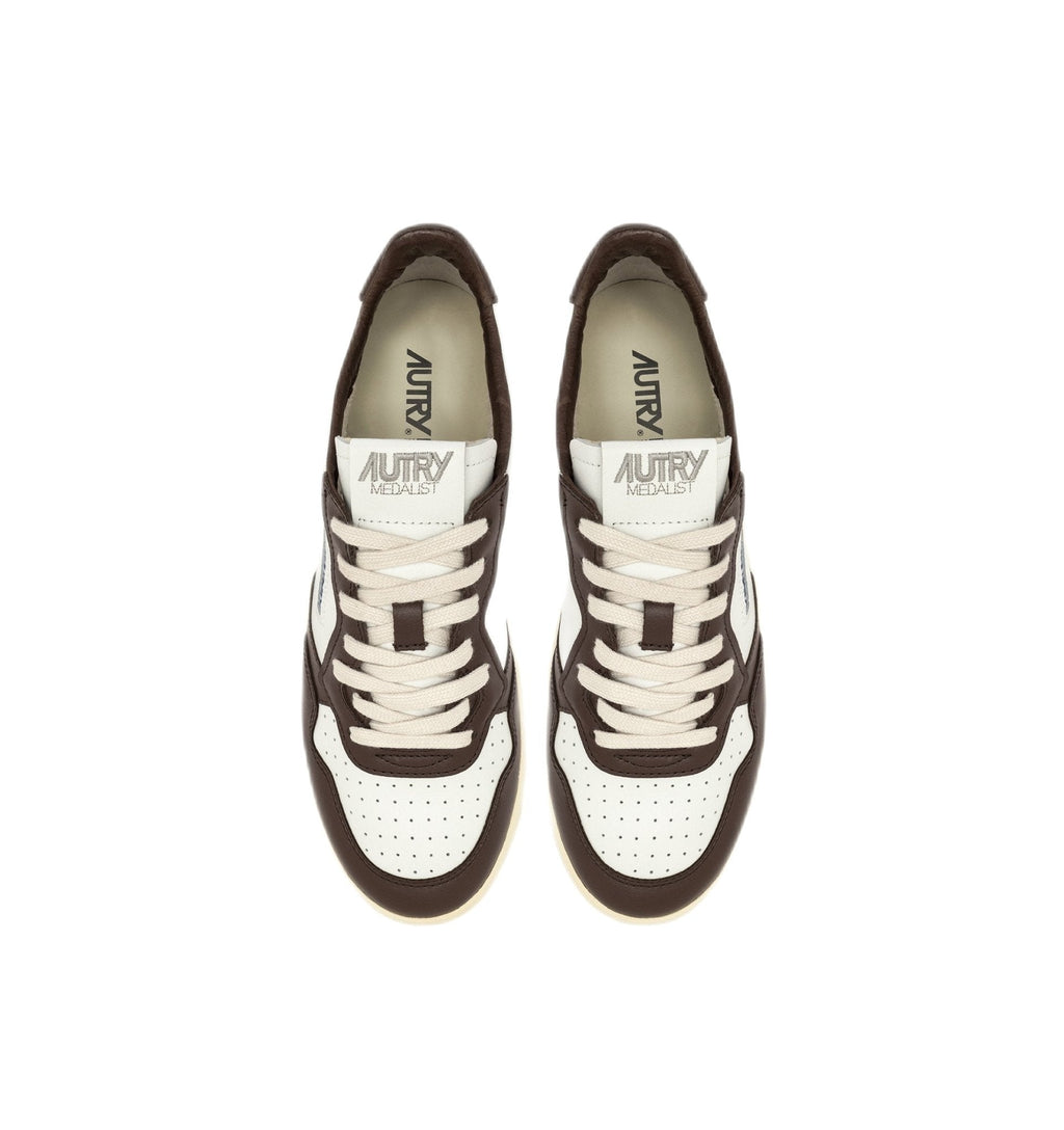 AUTRY - Basket basse Medalist cuir blanc et marron